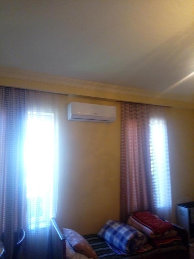 Medico And Suliko Guest House Kutaisi Esterno foto